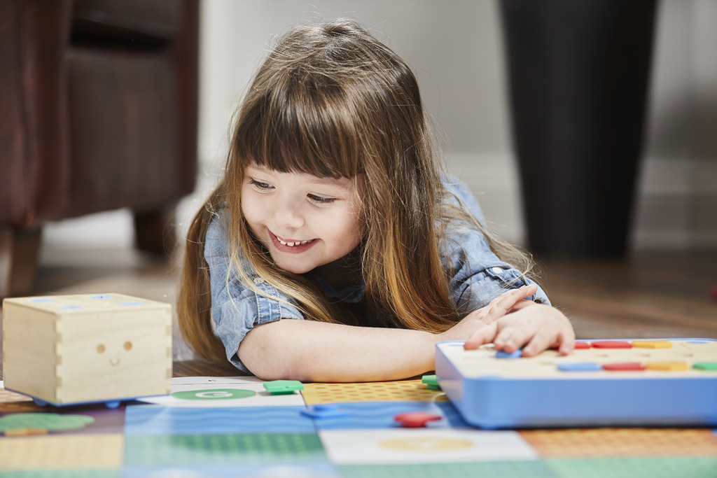Cubetto Il Giocattolo Che Insegna Ai Bambini Le Basi Della Programmazione Passione Mamma